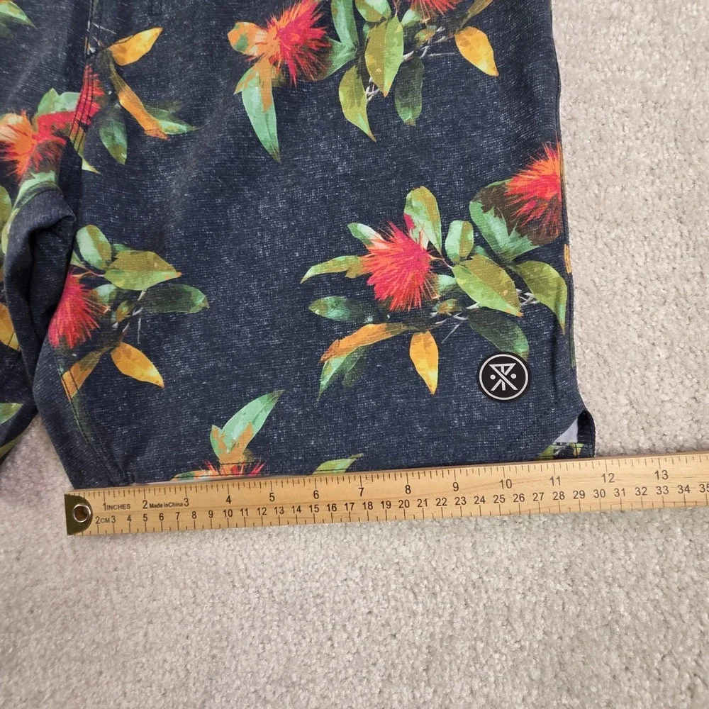 Roark Passage 18 La Selva Board Shorts Mens‎ 36 Floral Hemp Blend Surf NWT